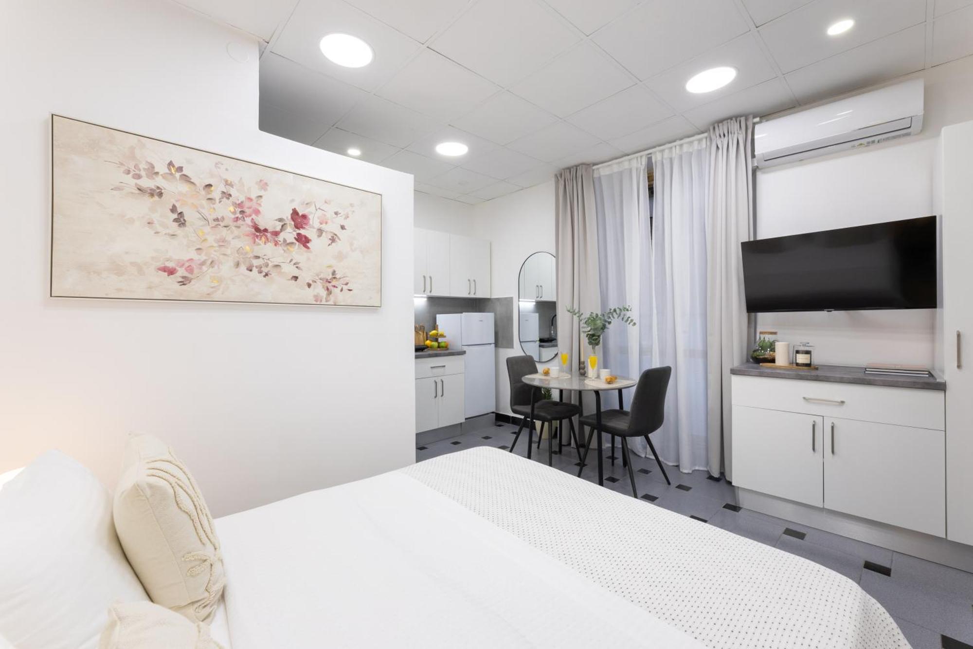 Lena'S Room In Roman Palace Split Bagian luar foto